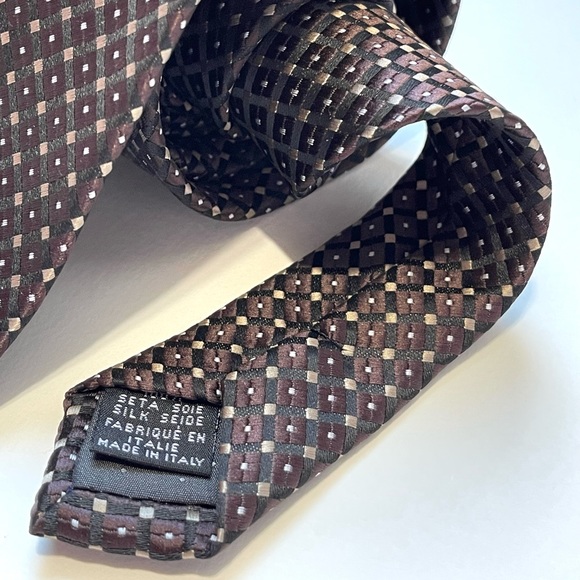 Gianfranco Ferre Mens 100% Silk Tie Made In Italy - Picture 7 of 7